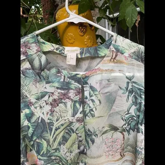 H& M Conscious Collection Tropical print sheer Shirt Size 12 100% Recycled - Picture 2 of 11
